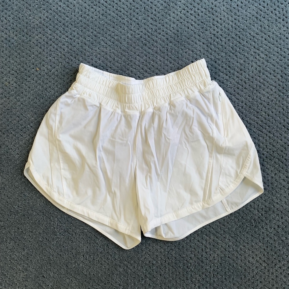 Lululemon white womens shorts size 8